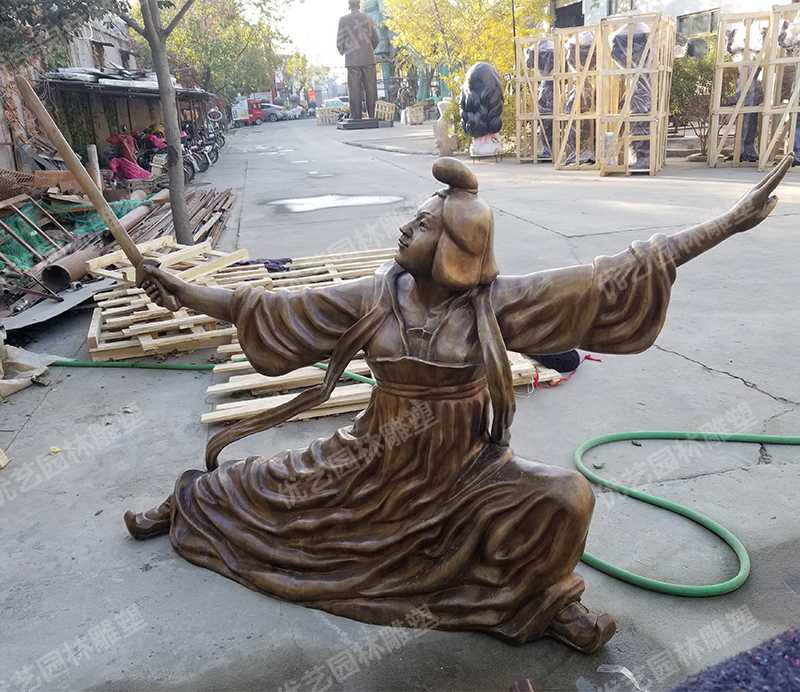 舞劍銅人物雕塑，古代銅人物雕塑